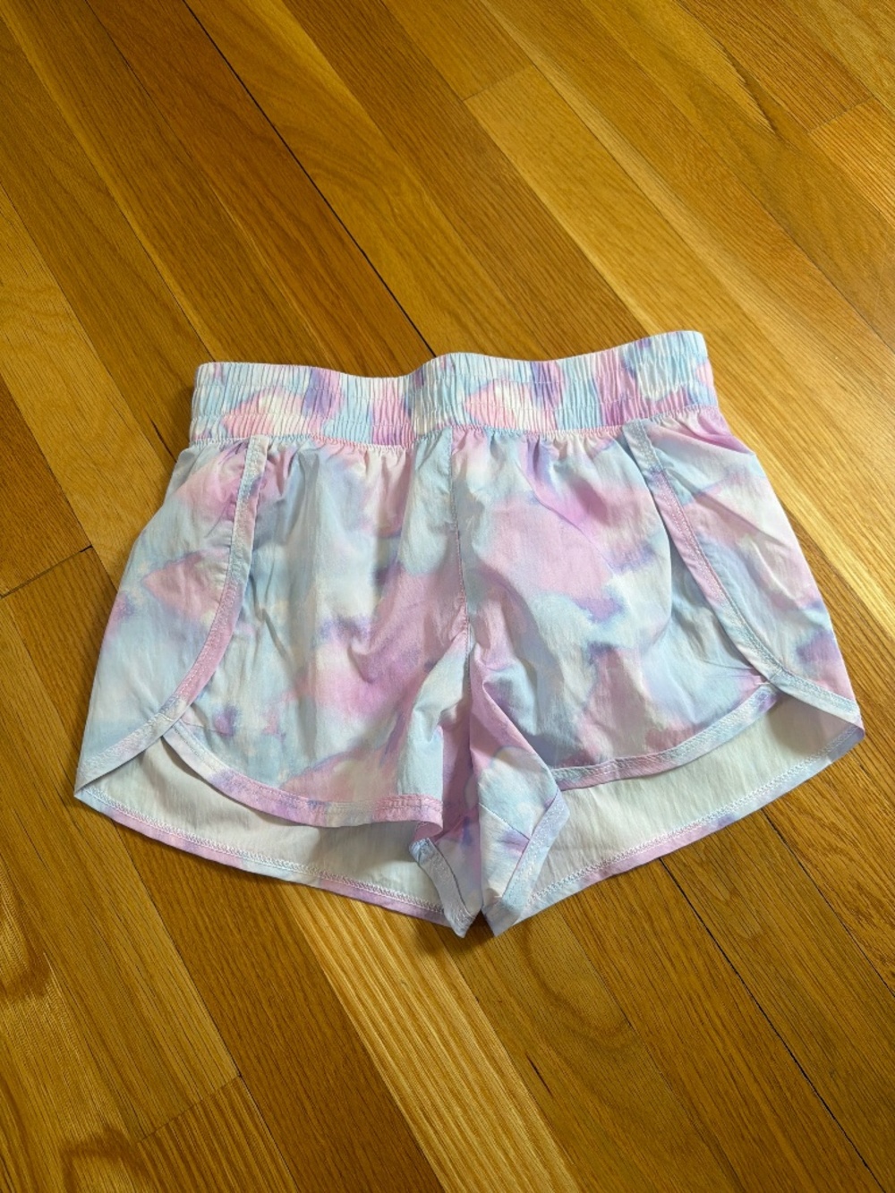 Yogalicious girls running shorts